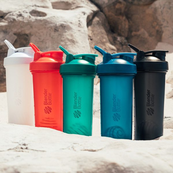 364254 web blender bottle classic v2 28 oz white alt4.jpg