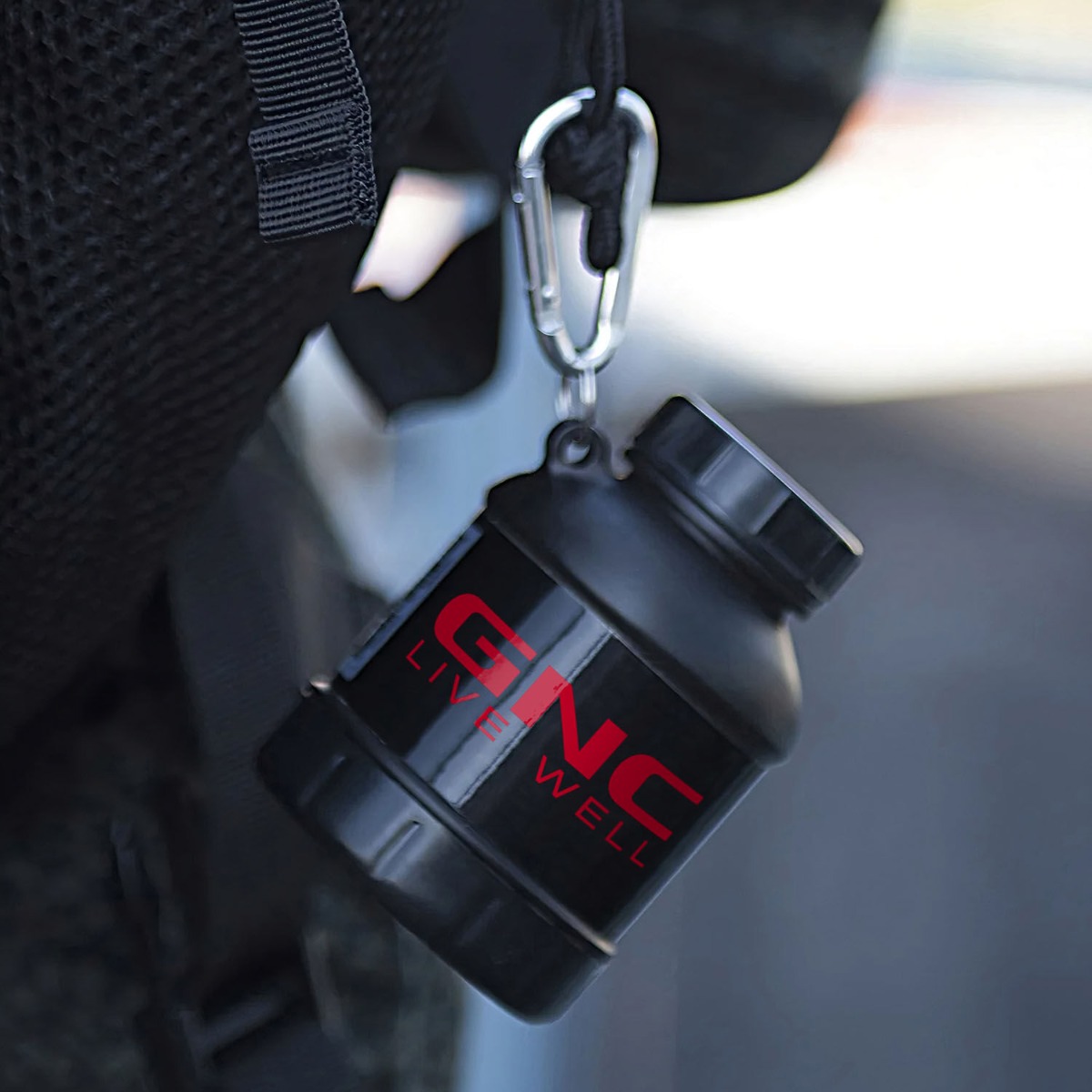 469716 gnc whey2go funnel black alt1.jpg