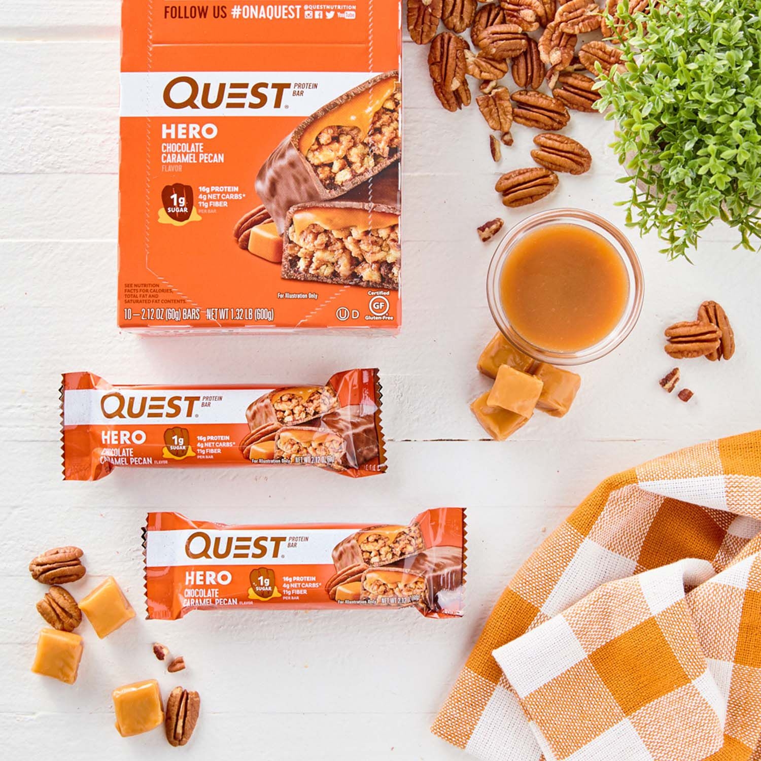 476692 web quest hero protein bar choc carmel pecan box alt3.jpg