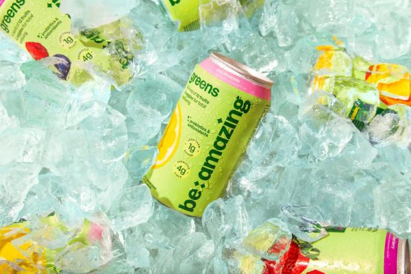 604213 be amazing pink lemonade greens lifestyle alt2.jpg